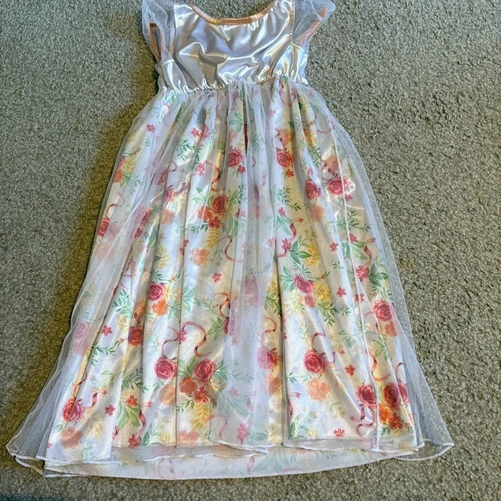 Disney Enchanted Rose Gown with Gold Accents Sz 6 Belle Live Action Pajama